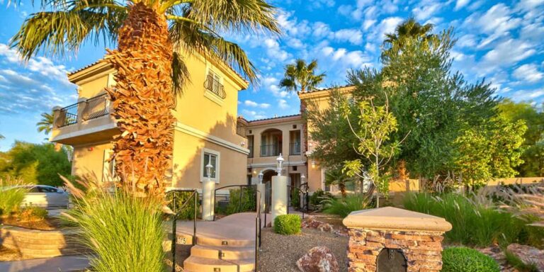 Luxe Treatment Center